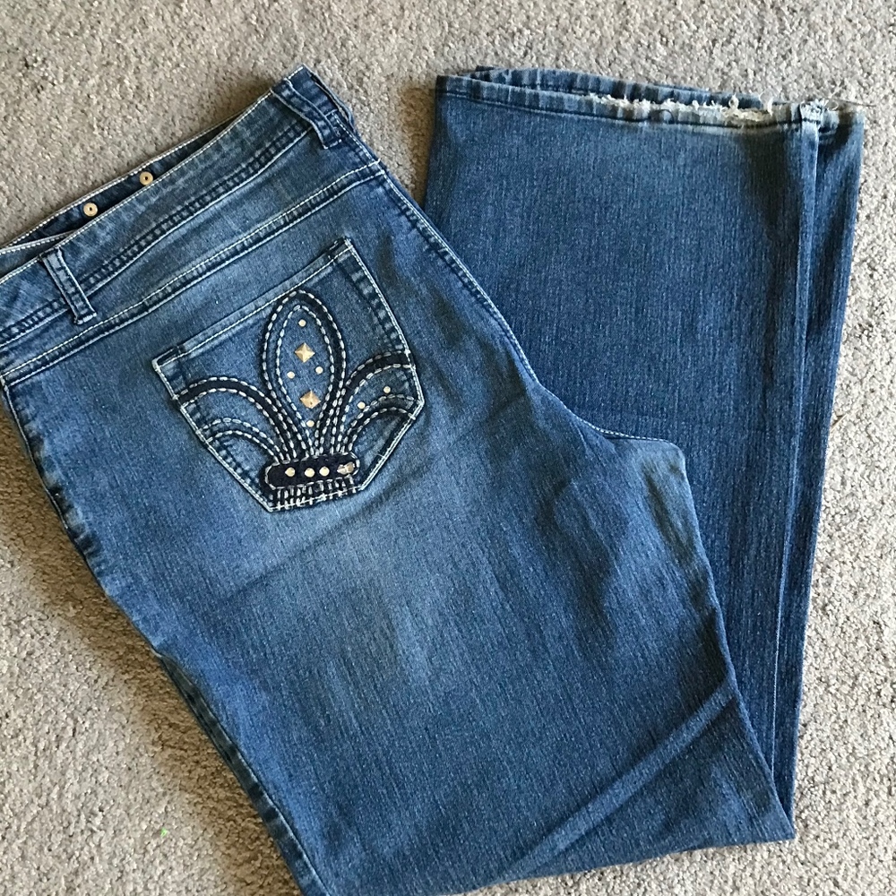 Style & Co Fleur de Lis Boot Cut Jeans-Size 20